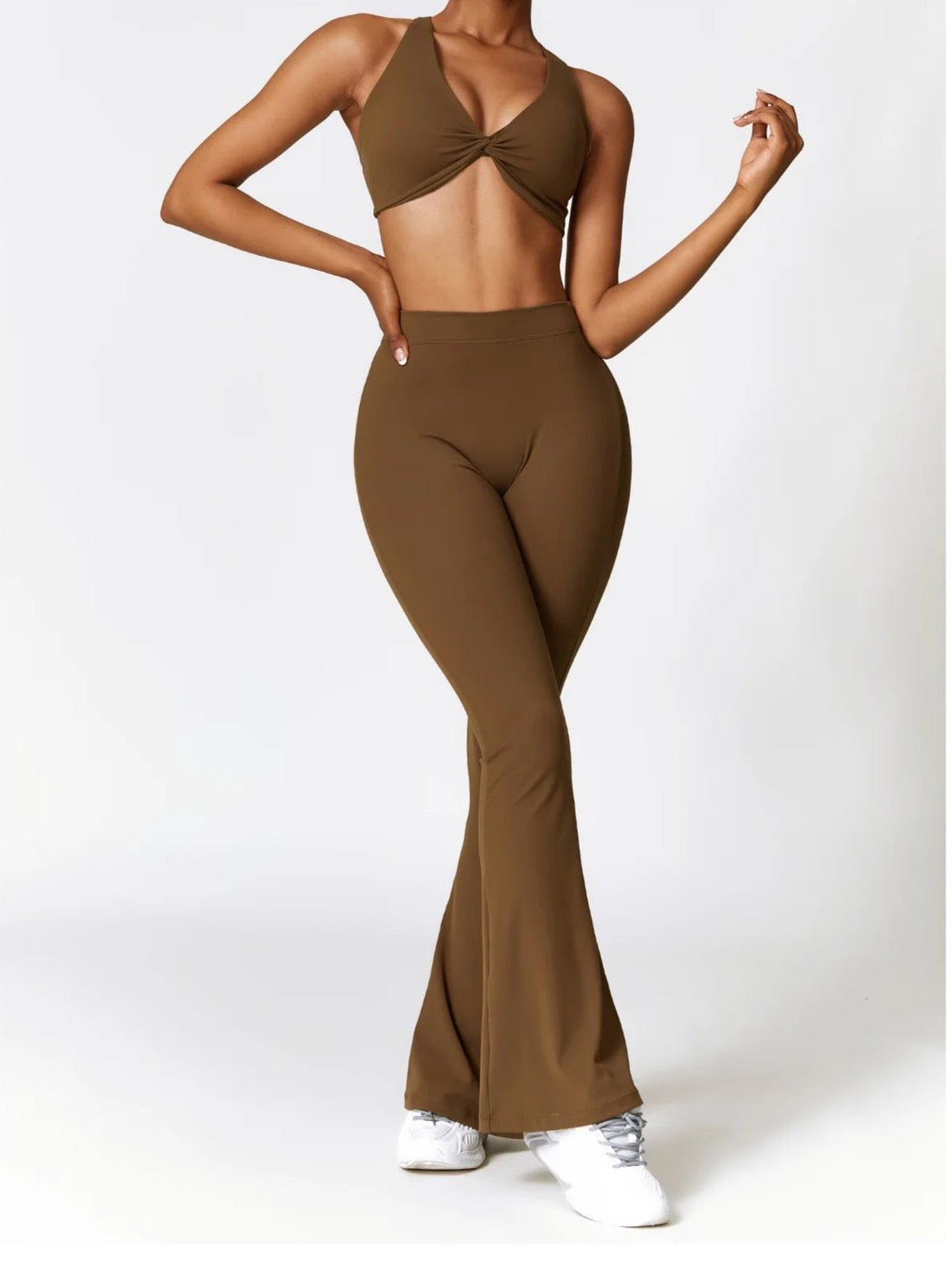 V-Back Flare Leggings