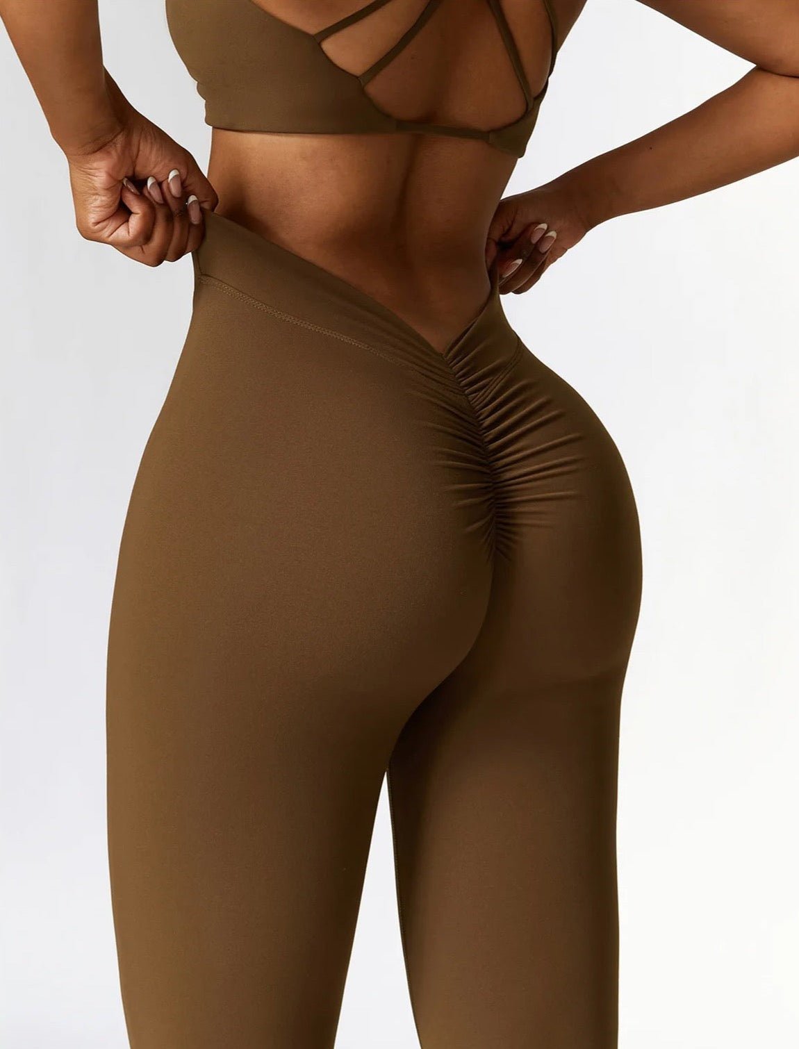 V-Back Flare Leggings